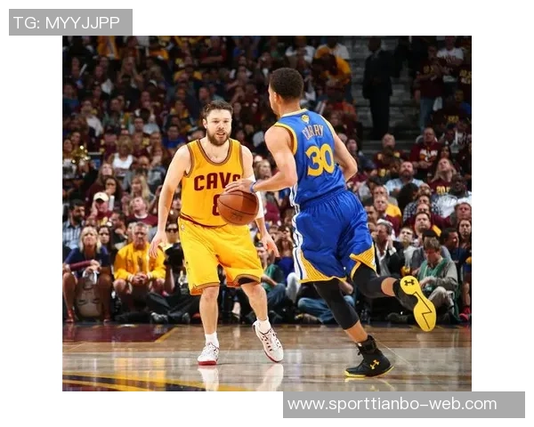 张佳玮分析勇士队表现受限尺寸与速度双重压制影响比赛空间利用